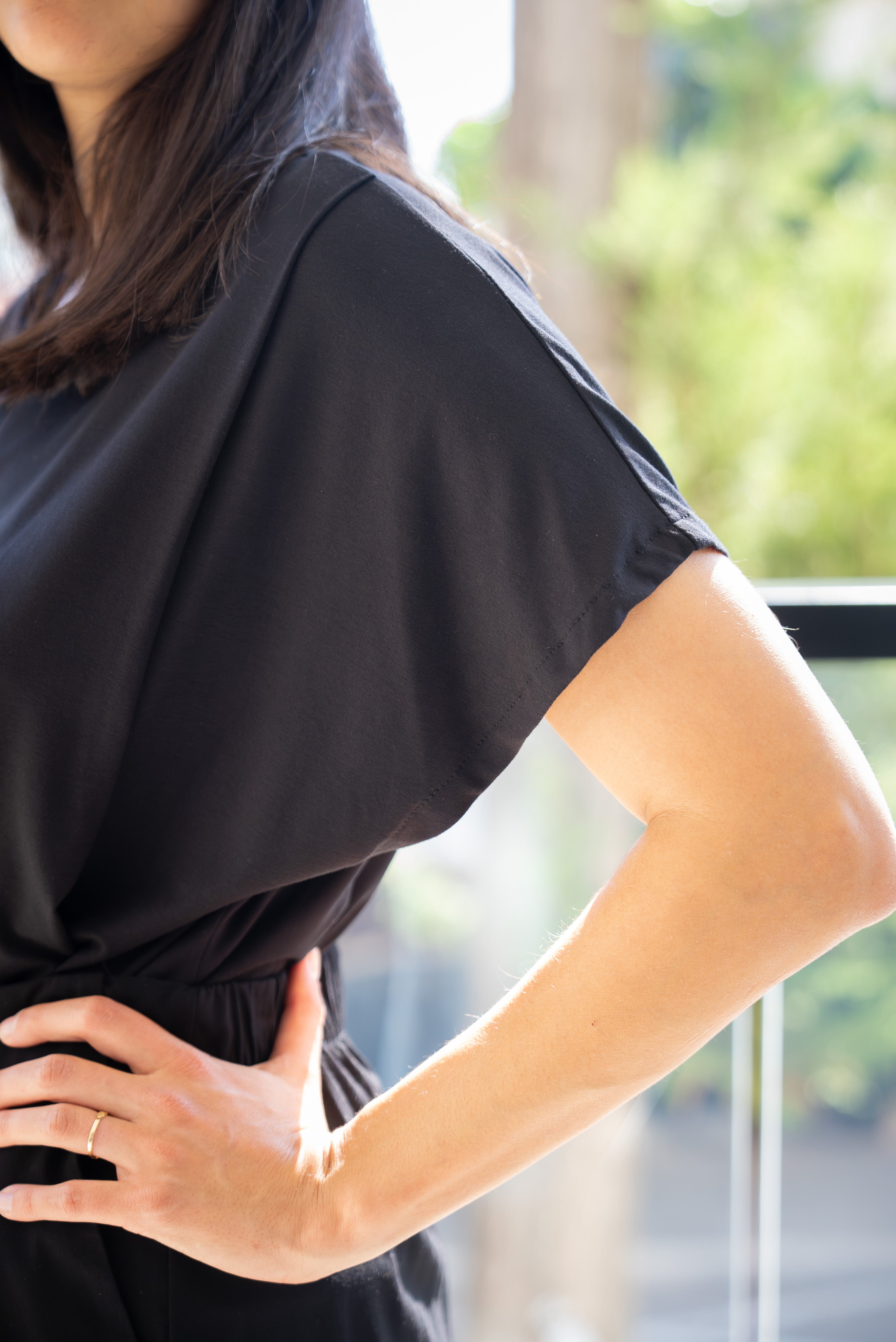 flowy arm tops