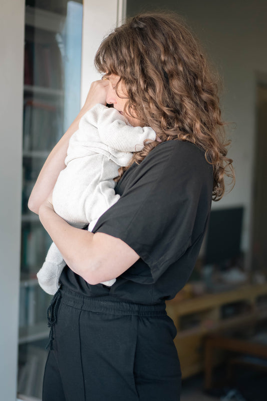 Black nursing tee