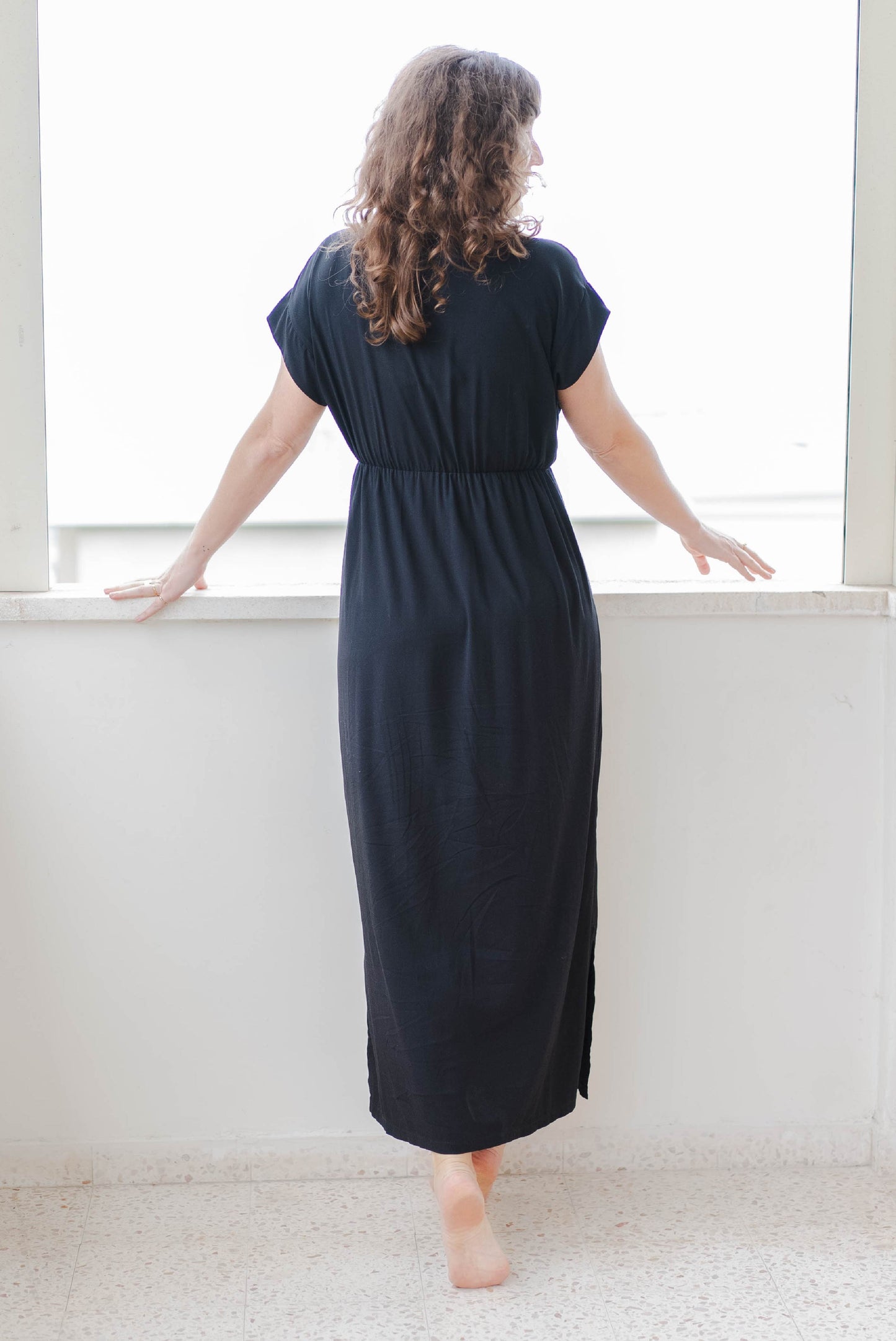 black flowy maxi dress Elegant V-neck Chiffon Likemychoice Channel your inner romantic with our Romeo Maxi Dress Black Halter Maxi Dress -