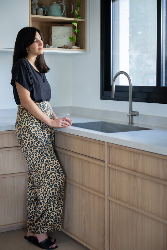 Leopard silk viscose pants