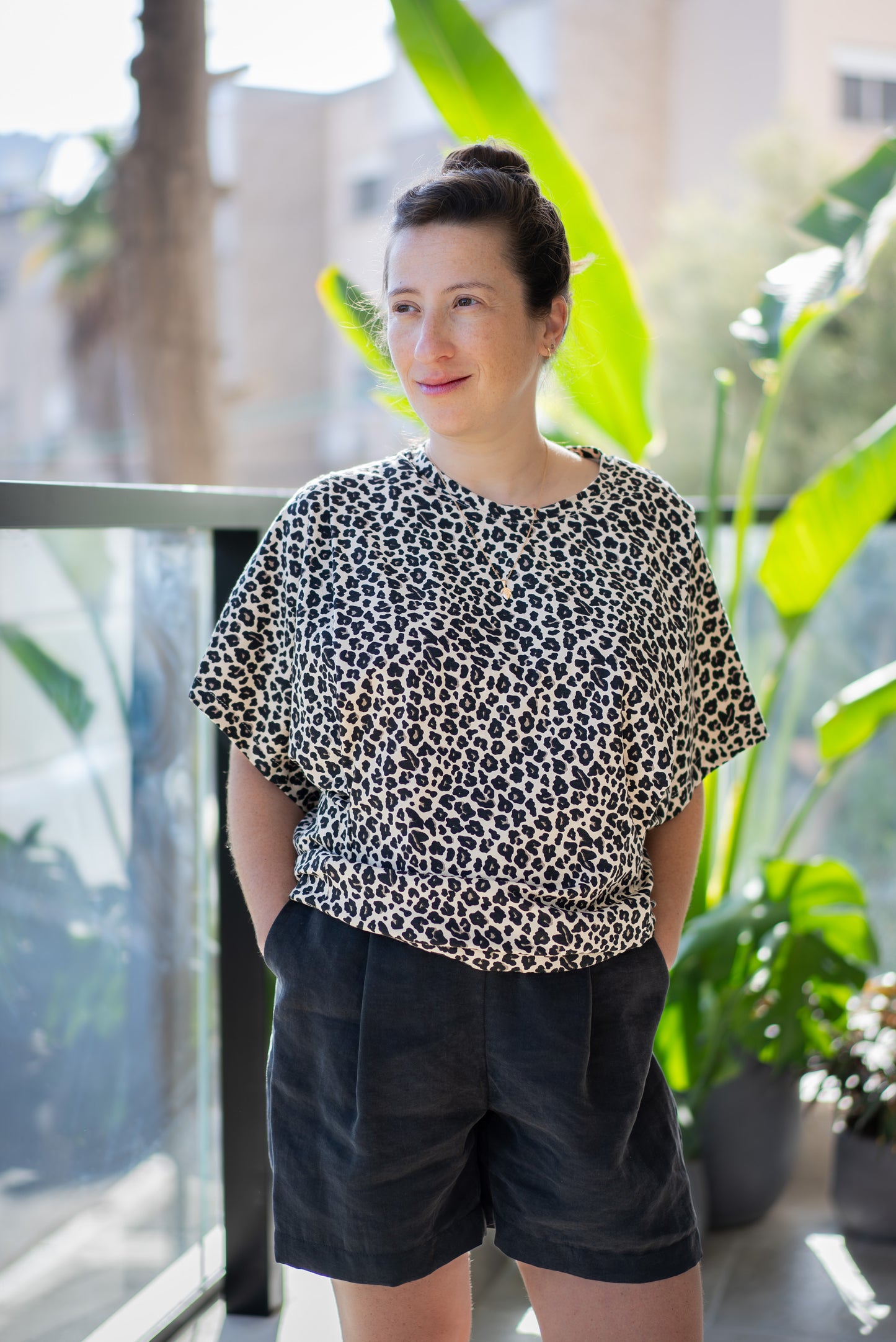 Leopard print nursing tee